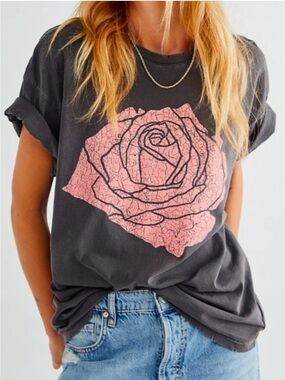 Free People/Girl Dangerous Rose Boyfriend Tee